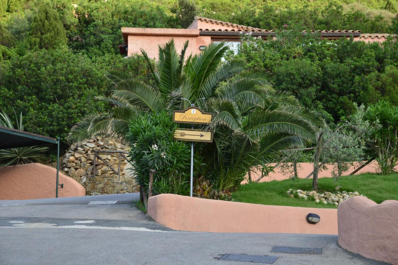 Sosventos Village Hotel Teulada Exterior photo